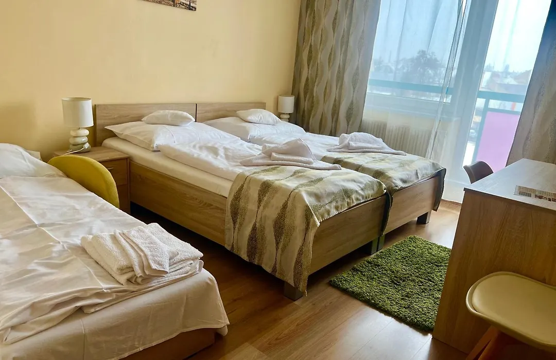 Hotel Pelikán-1